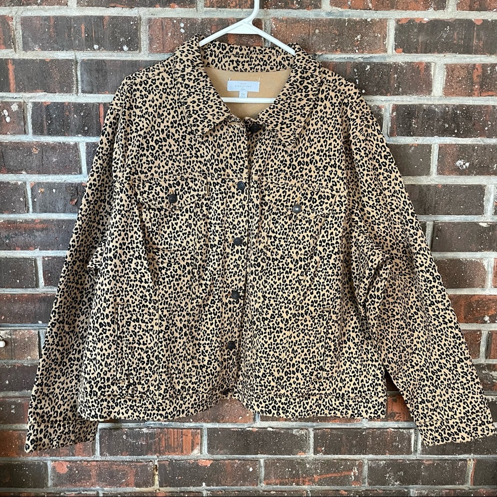 NWT Plus Size New Directions Leopard Denim Jacket